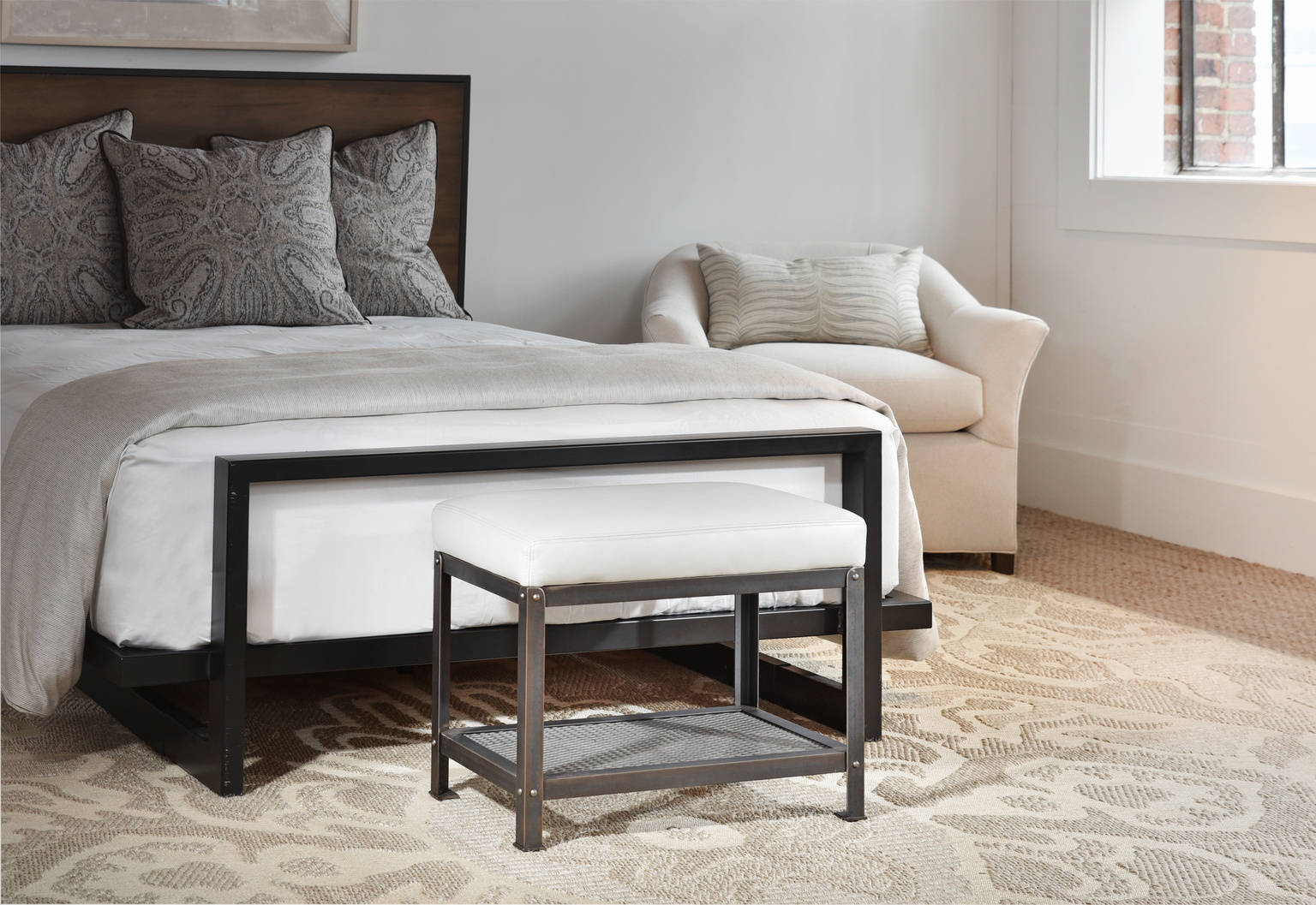 Bedroom Furnitures Supplier