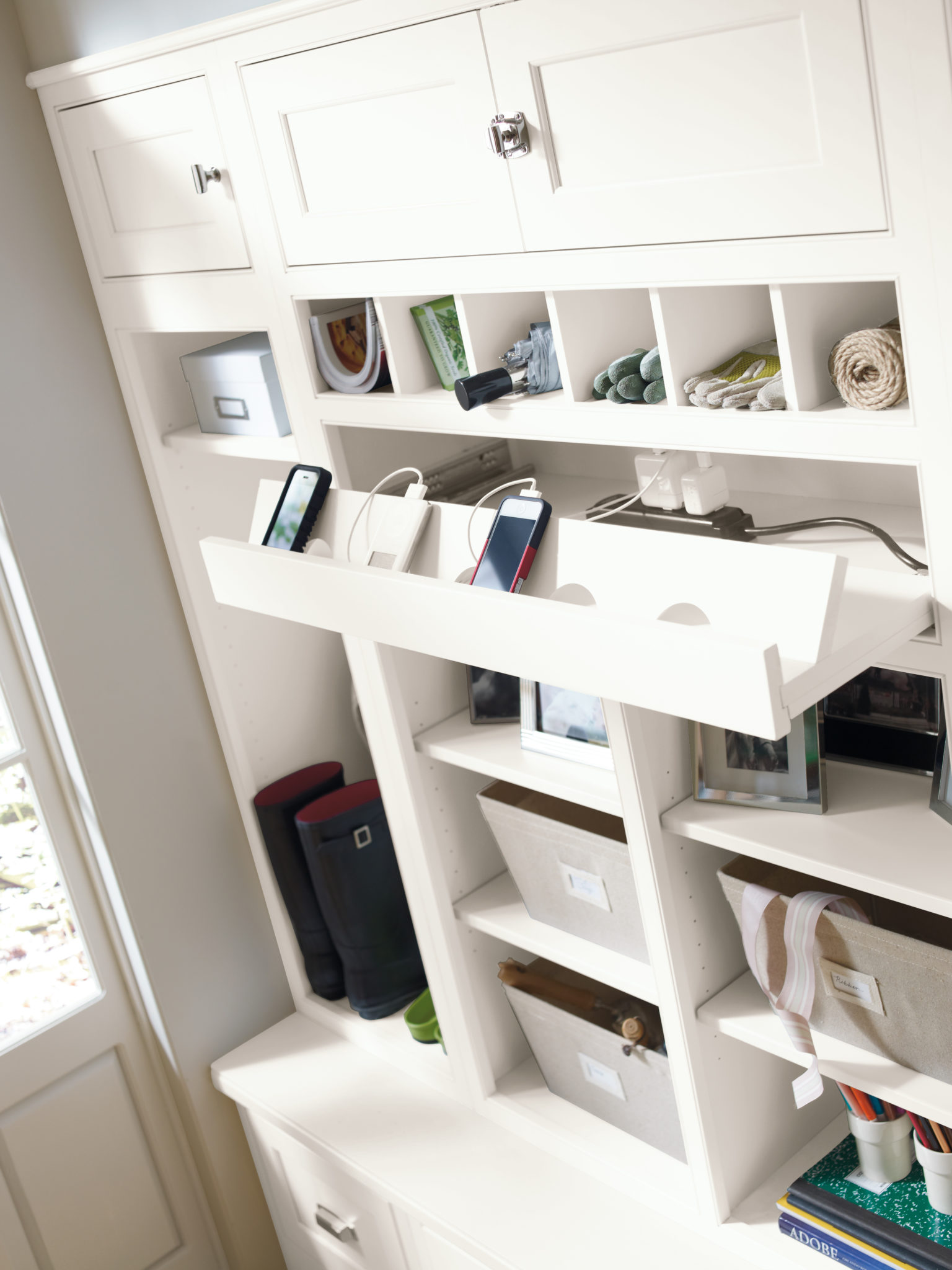 Decora Cabinetry