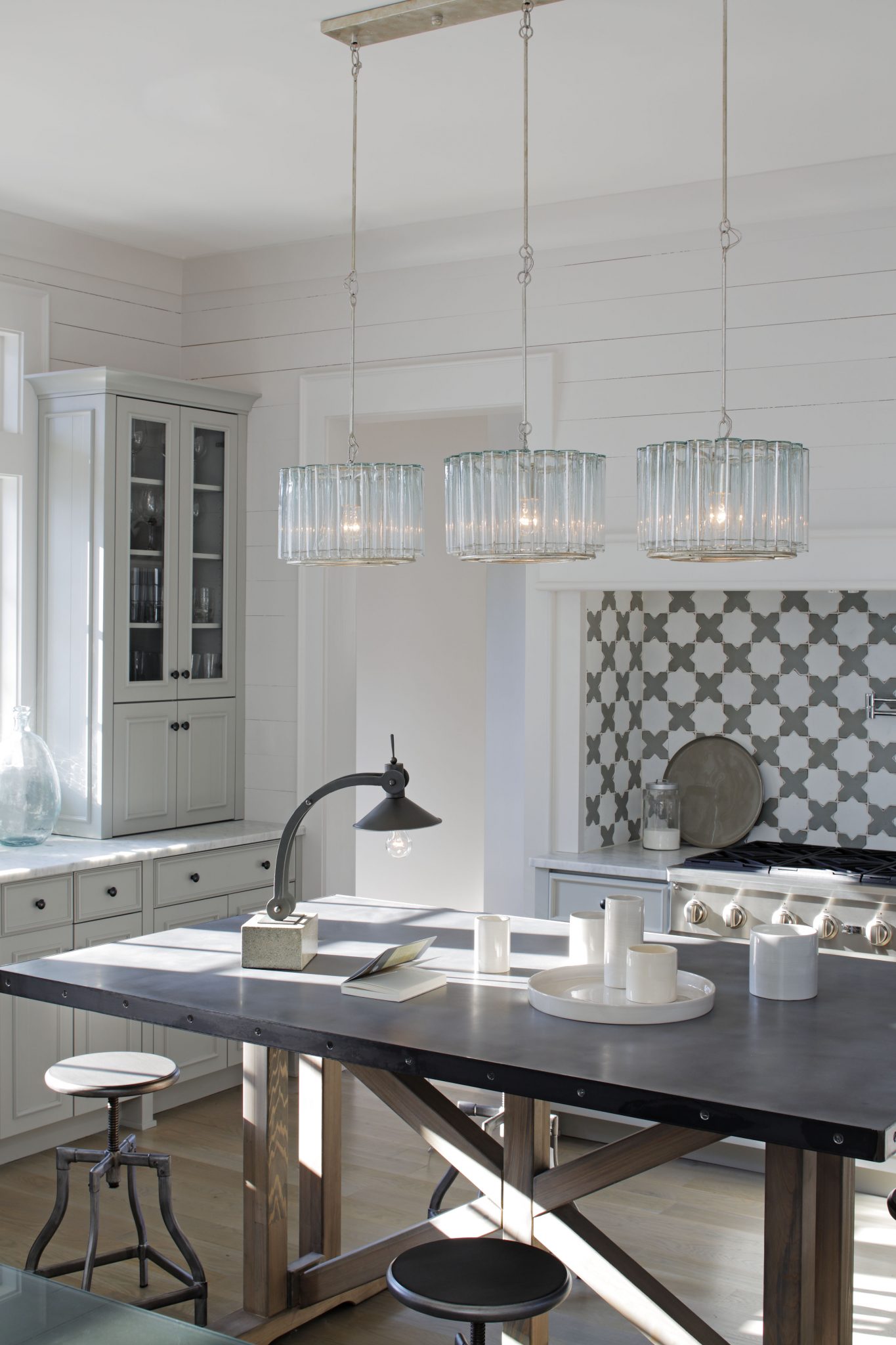 Maliazima Currey Lighting